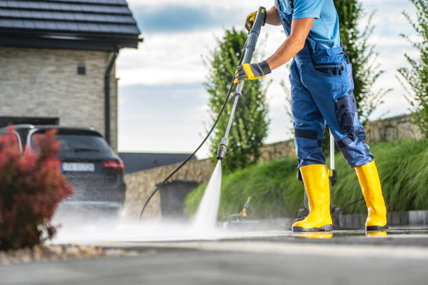 Why Choose Our Certified Pressure Washing Experts for Your Project Needs in Ely, MN?